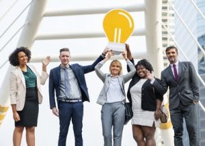 start business idea light bulb