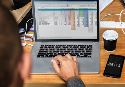 2 Simple Ways to Maximizing Microsoft Excel