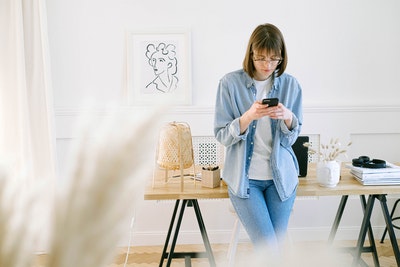 The Benefits of a Standing Desk [Infographic]