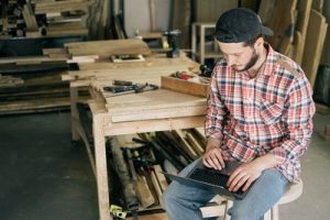 Here are 3 Essential Benefits of Investing in Heavy Duty Workbenches