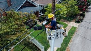 3 Positive Aspects of Choosing Electrician as a Career Option