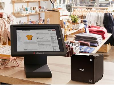 5 Best POS Systems For 2021 (5 Features to Look For)