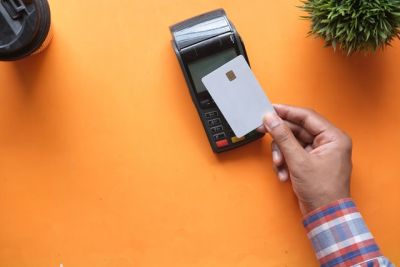 credit card chip reader hand