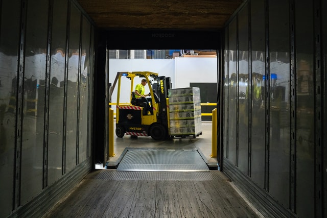 4 Things to Consider When Buying a Used Electric Forklift