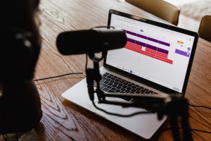 10 Podcasting Tips for Business Owners