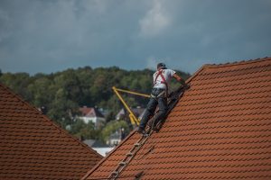 roofers-2891664_640